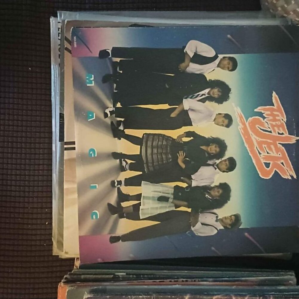 Albums - Picture 11 of 16